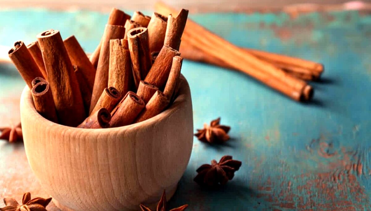 عرق دارچین