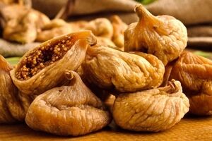 خواص انجیر خشک؛ میوه ای که یه تنه لشکری از مریضی ها رو شکست میده!