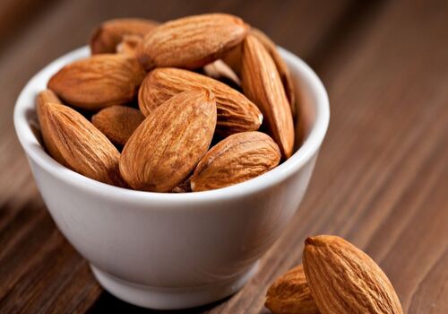 بادام رو چجوری بخوریم تا لاغر شیم؟ | روش مصرف بادام برای کاهش وزن 