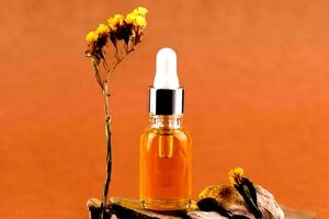 درمان جوش صورت با روغن جوجوبا