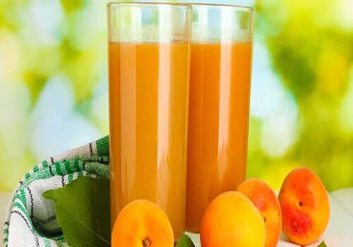 یه نوشیدنی خوشمزه با زردآلو های تازه بزنیم؟ 