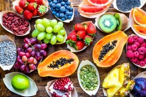 هرگز این میوه ها رو ناشتا نخور! + مضرات و دلیل 