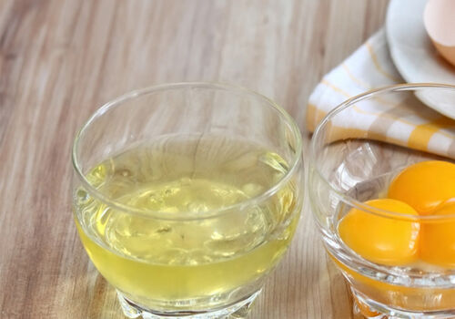 پوست صاف و روشن می خوای؟ سفیده تخم مرغ استفاده کن 