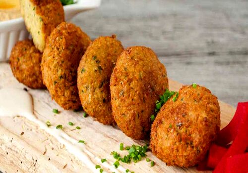 فلافل با ترکیب نخود و هویج؛ برای گیاهخواران سخت پسند!+ طرز تهیه 