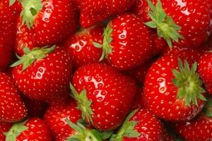 فواید توت فرنگی برای مردان | تاثیر مصرف توت فرنگی برای پسر دار شدن