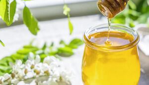 عسل رو با این مواد ترکیب کن که برای قوای جنسی معجزه میکنه 