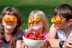 مهم ترین دلایل اسهال کودک و راهکار برای درمان خانگی 