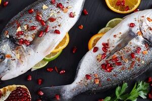 شام ماهی بخوریم، چه بلایی سرمون میاد؟