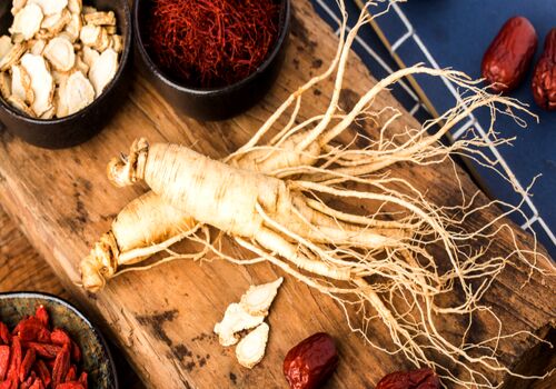 همه چیز درباره جینسینگ خواص بینظیر آن