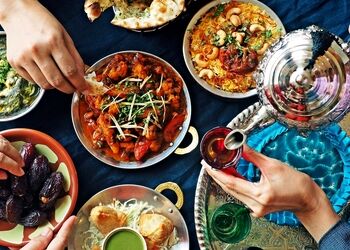 چه غذاهایی در وعده سحری بخوریم که دیرتر گرسنه شویم؟